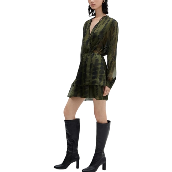 MNG Khaki Green Tie Dye Long Sleeve Tiered Satin Dress Size 6 - Picture 13 of 13